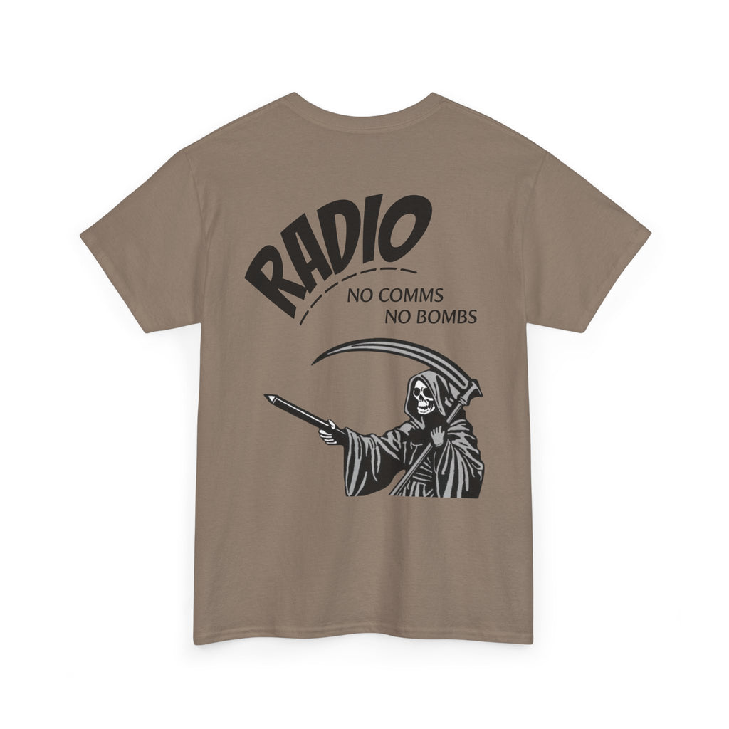 Radio "No Comms, No Bombs" : Tee